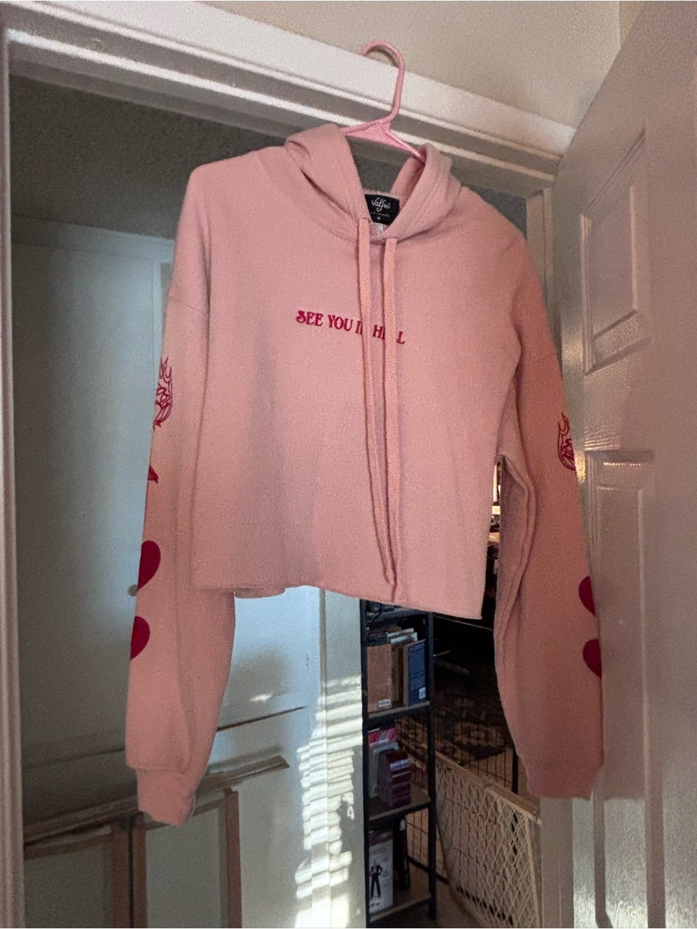RARE - Graphic Cropped Valfre Hoodie
